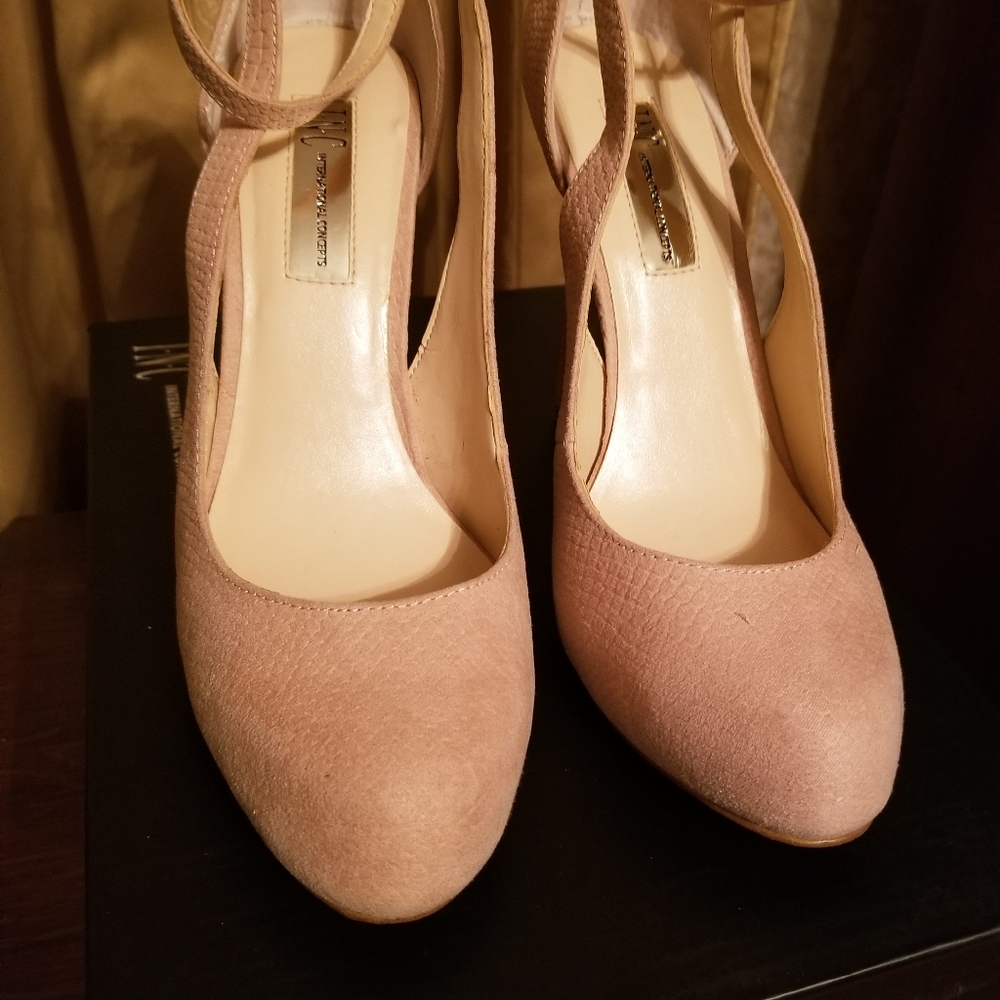 INC  Pink Bermuda Blush stiletto heels 7M